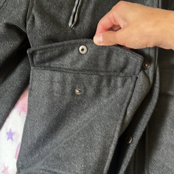 North zone black coat with hoodie - Picture 5 of 5